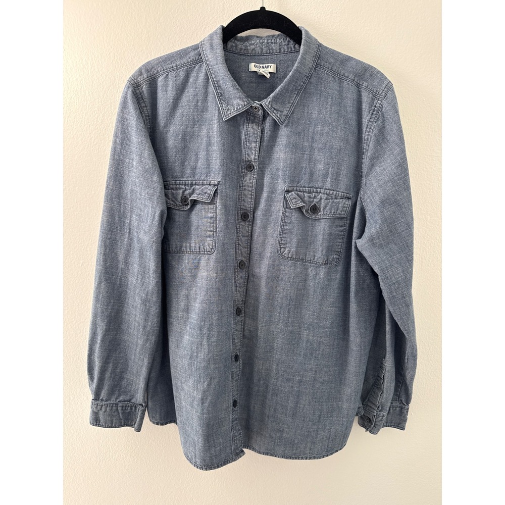 Old Navy Women's Blue Denim Button Down Shirt Size XL Casual 100% Cotton EUC
